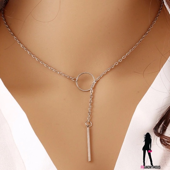 Gold Circle and Bar Simple Necklace - Picture 2 of 3